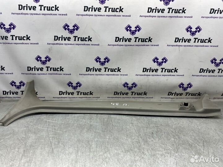 Накладка стойки лобового стекла левая Daf Xf