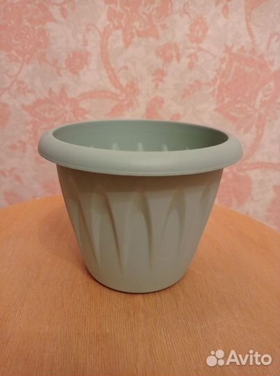 Кашпо горшок для цветов диаметр 14 см