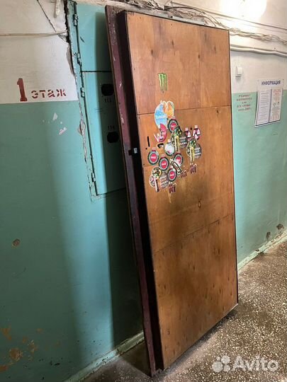 Железная дверь