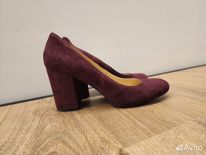 Туфли женские фирмы Alba, размер 40