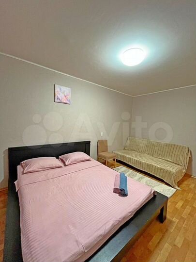2-к. квартира, 48 м², 1/9 эт.