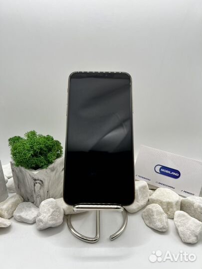 iPhone 11 Pro Max, 64 ГБ