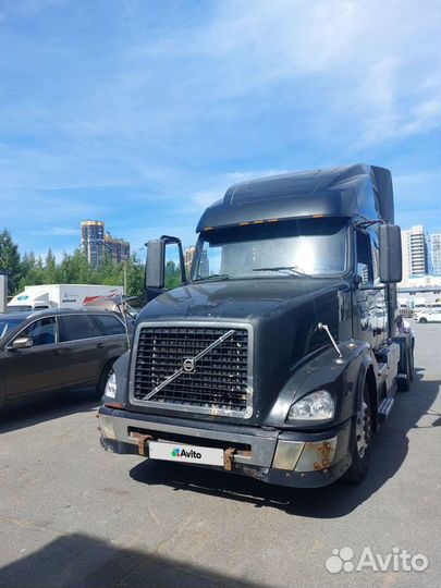 Volvo VNL 670, 2003