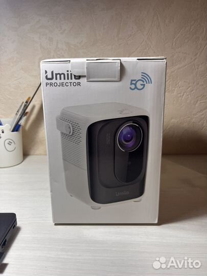 Проектор umiio