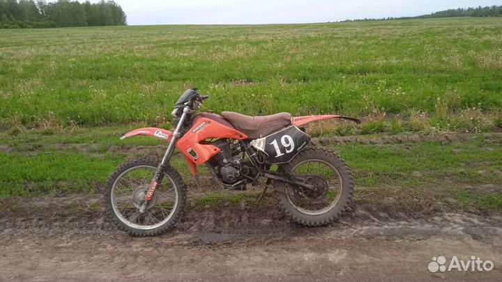 Чезет с 4ех тактным двс