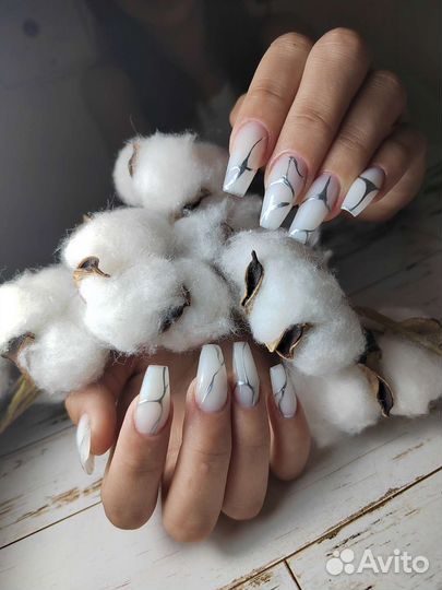 Маникюр, педикюр