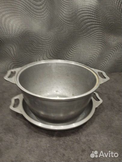 Чашка эмалированная, казан