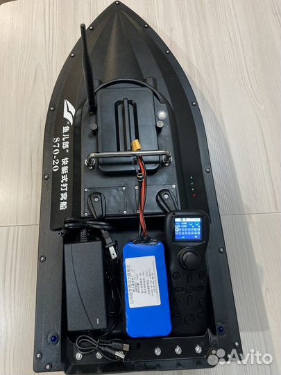 Прикормочный кораблик с GPS NEW version