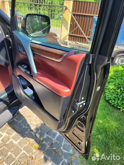 Lexus LX 4.5 AT, 2017, 265 800 км