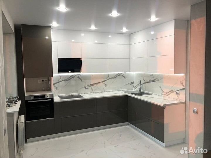 Кухонный гарнитур на заказ. Гарантия