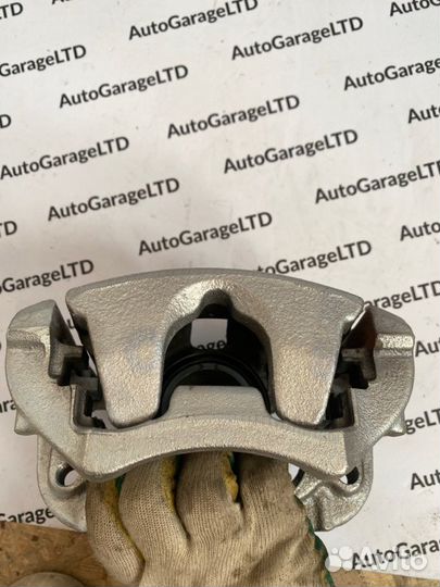 Суппорт передний правый Mini Cooper F57 2021