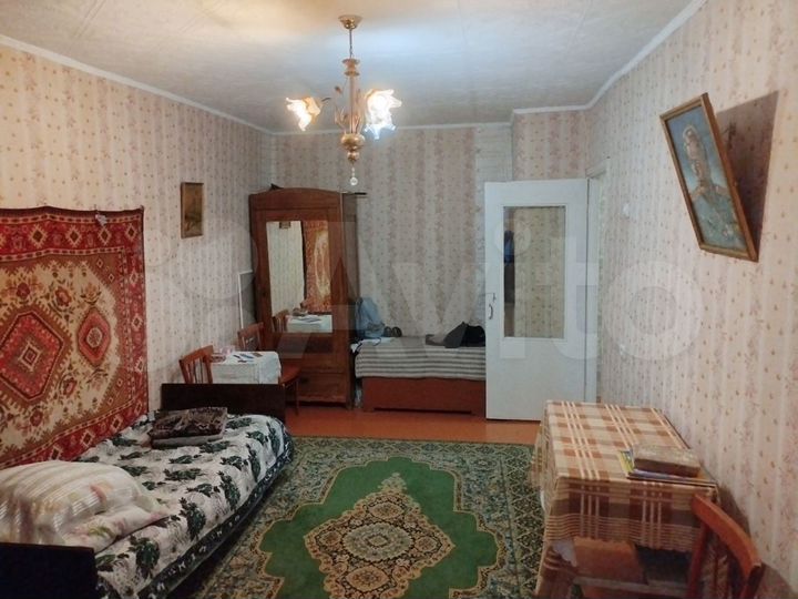 3-к. квартира, 60 м², 2/5 эт.