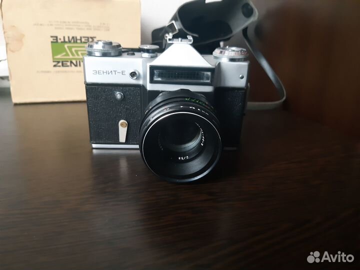Фотоаппарат Zenit E (с чехлом и упаковкой)