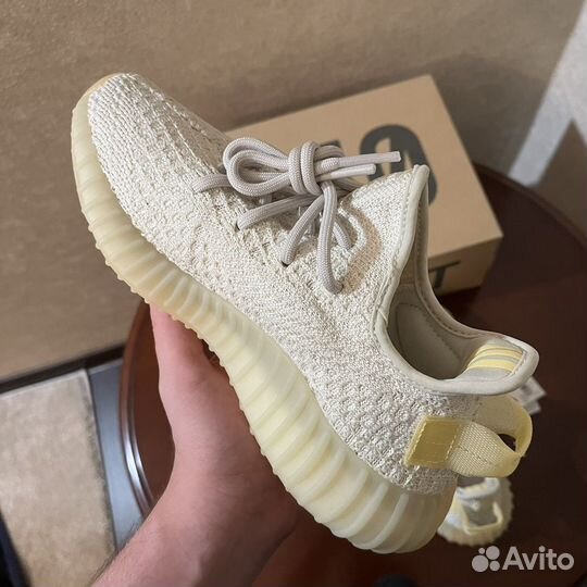 Кроссовки adidas yeezy boost 350 v2 light