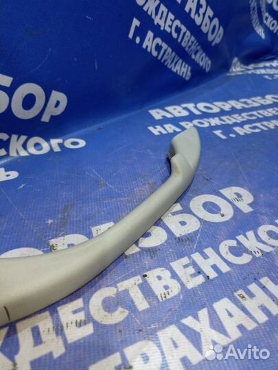 Ручка потолка Ваз Лада 2110 седан 21124 2012