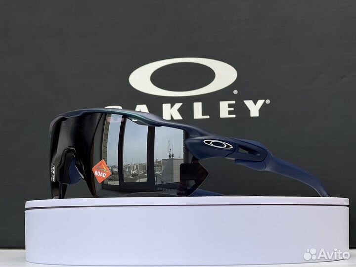 Солнцезащитные очки Oakley Radar EV Path Color