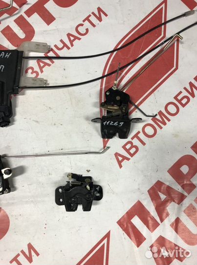 Замок двери для Хундай Тусан 1