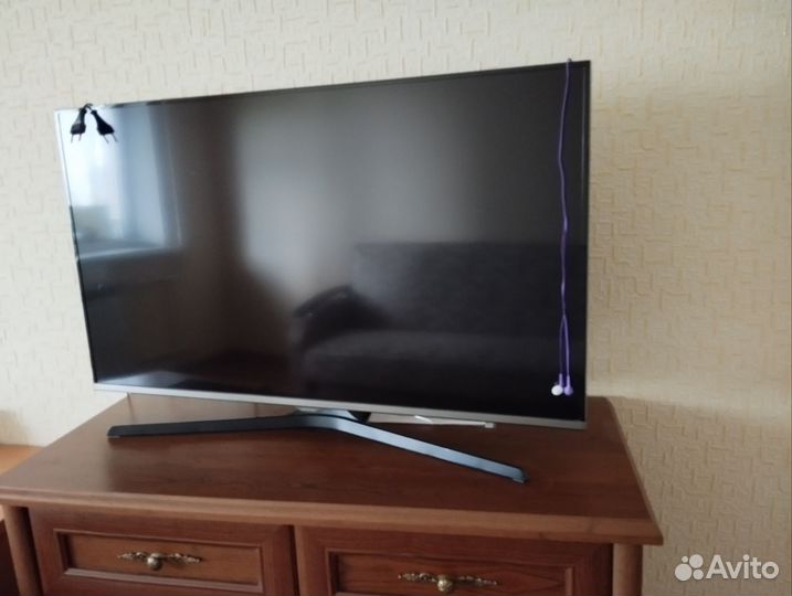 Телевизор