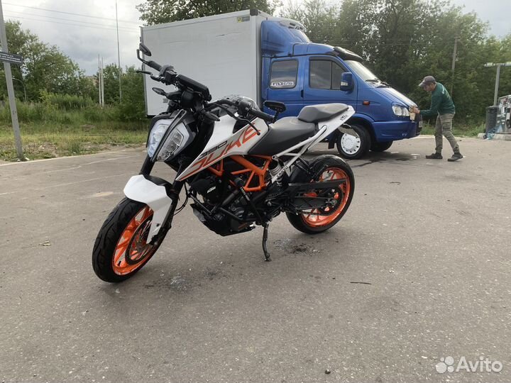 KTM Duke 390
