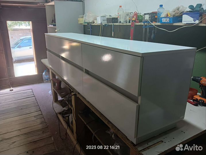 Тумба белый глянец