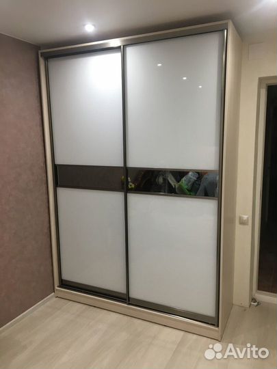 Угловой шкаф