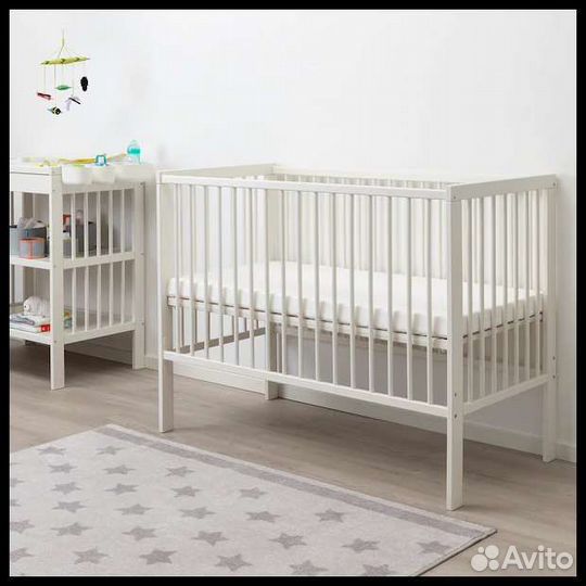 Отдам детскую кроватку IKEA