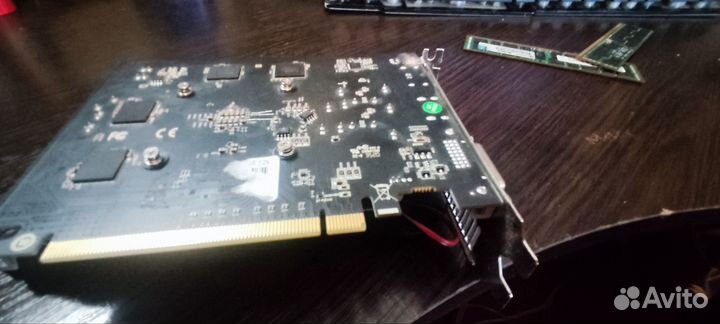Видеокарта rx550 4gb