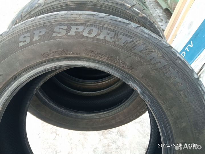 Dunlop SP Sport LM703 215/60 R16 95H