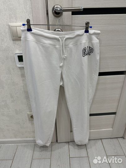 Спортивный костюм женский m