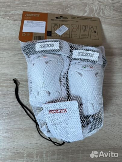 Набор защиты для роликов Roces Yuma girl