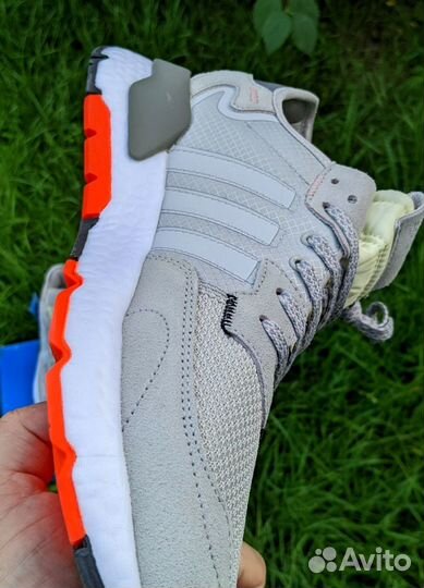 Adidas night jogger 43,44