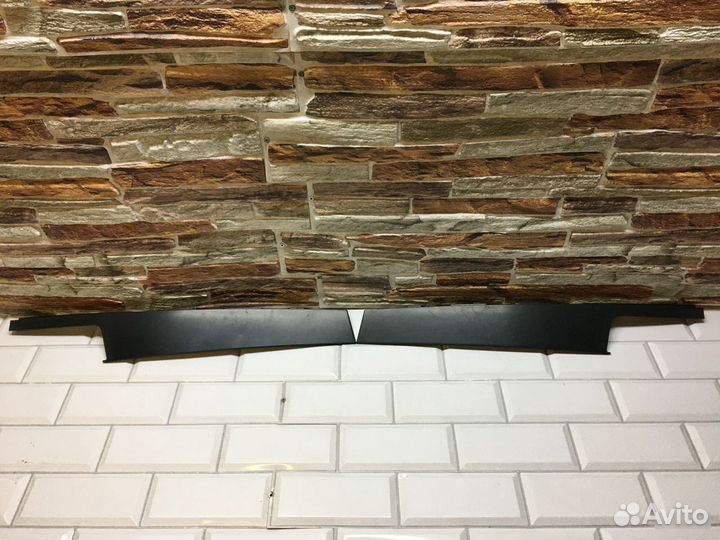 Накладка двери передней рамка Opel Astra J