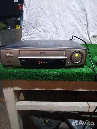Видео магнитофон LG