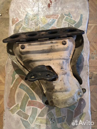 Выпускной колектор toyota