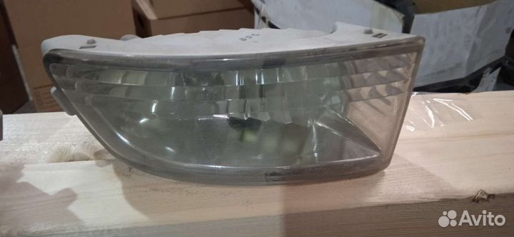 Фары Toyota Mark2 GX110