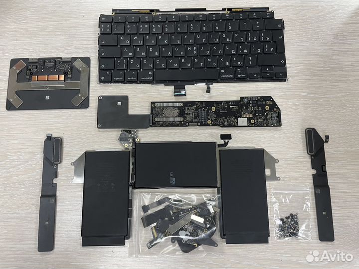 MacBook Air 2020 M1 (A2337)