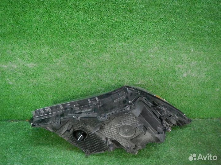 Фара левая Lexus RX200t/RX300/RX350/RX350L/RX450h