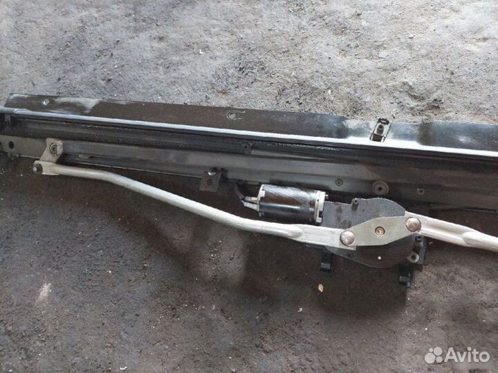 Солнцезащитная шторка Audi A6 C6