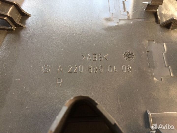 Накладка панели правая Mercedes-Benz S-Class W220