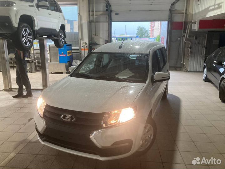 LADA Largus 1.6 МТ, 2024