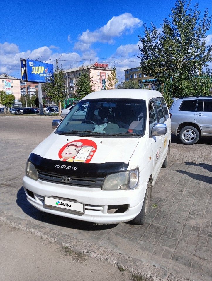 Toyota Town Ace Noah: фото из отзыва