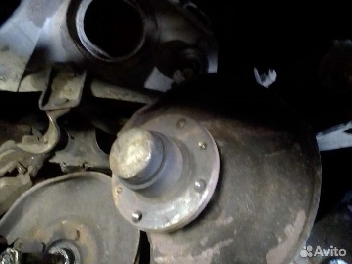 Поворотный кулак ваз 2105