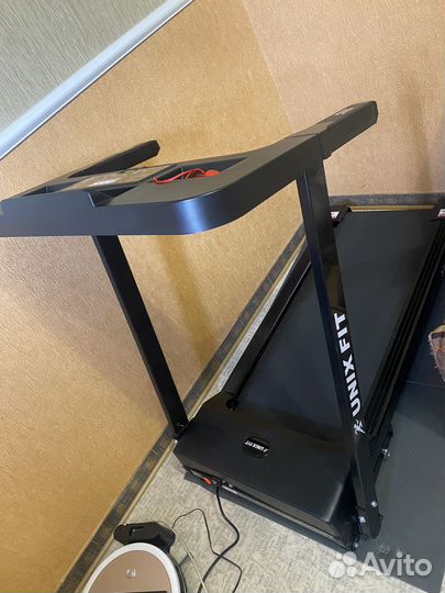 Беговая дорожка электрическая