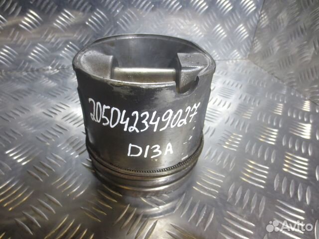 Поршень Volvo 21309212