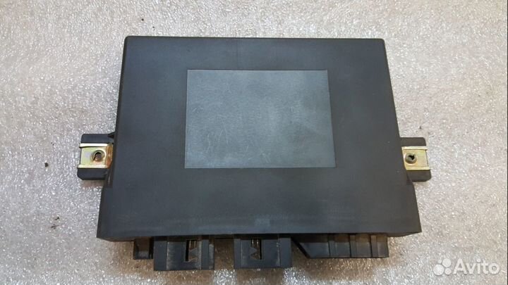 Блок управления keyless go w220 мерс A2305450132