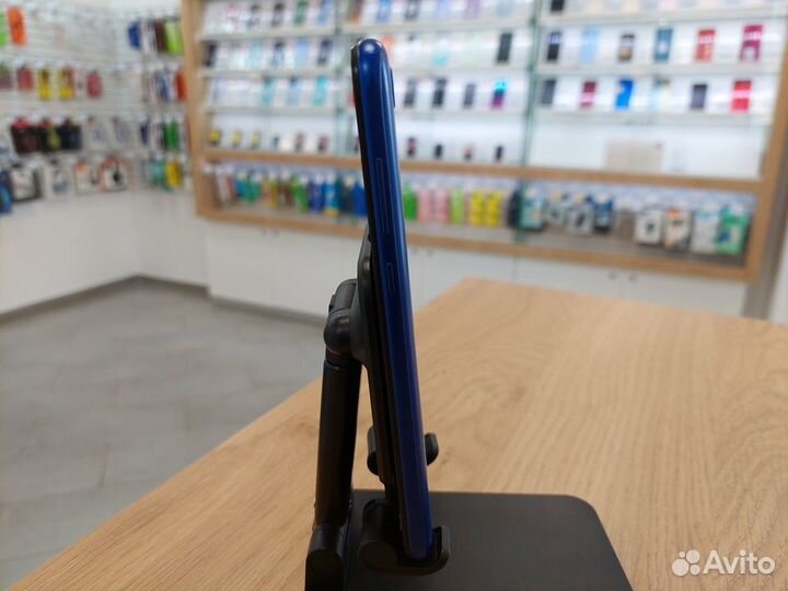 Смартфон Honor 8S 2/32GB (черный)