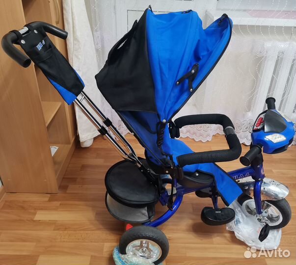 Детский трехколесный велосипед