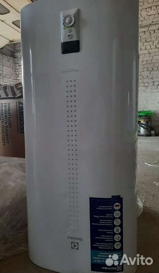 Бойлер водонагреватель Electrolux 50л