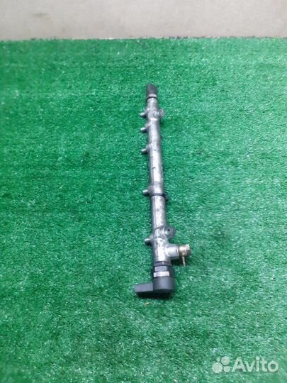 Рампа топливная Mercedes E-Class W211 ом646.961