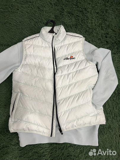 Жилетка и свитшот ellesse